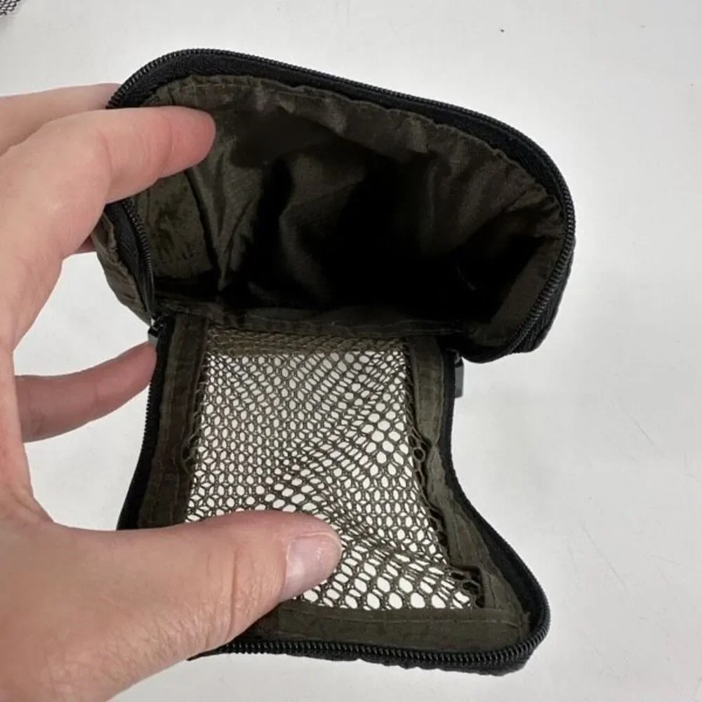 Levenger mini case green mesh‎ travel